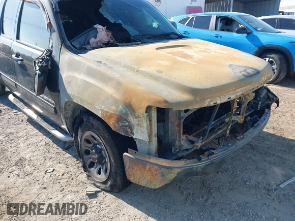 2010 GMC Sierra 1500 with VIN 1GTSCUEAXAZ218999, listed as a IAAI auction lot 41443773 with Not Provided miles and . Bid and sale history available at DreamBid. Image 6.