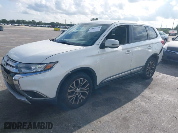 2017 Mitsubishi Outlander SE with VIN JA4AD3A30HZ025100, listed as a IAAI auction lot 42423429 with 205,827 mi miles and . Bid and sale history available at DreamBid. Image 2.