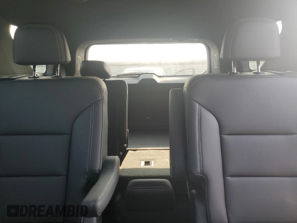 2024 Chevrolet Traverse AWD LT with VIN 1GNEVGKS8RJ184374, listed as a Copart auction lot 58804595 with 19,108 mi miles and Salvage title. Bid and sale history available at DreamBid. Image 10.