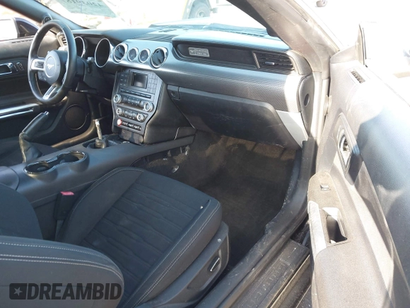 2015 Ford Mustang GT with VIN 1FA6P8CF4F5379607, listed as a IAAI auction lot 42039187 with 75,587 mi miles and . Bid and sale history available at carsss.com. Image 5.