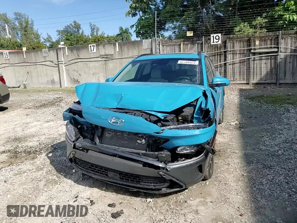 2022 Hyundai Kona Limited with VIN KM8K53A35NU911229, listed as a Copart auction lot 42786925 with 10,110 mi miles and Salvage Title. Bid and sale history available at carsss.com. Image 12.