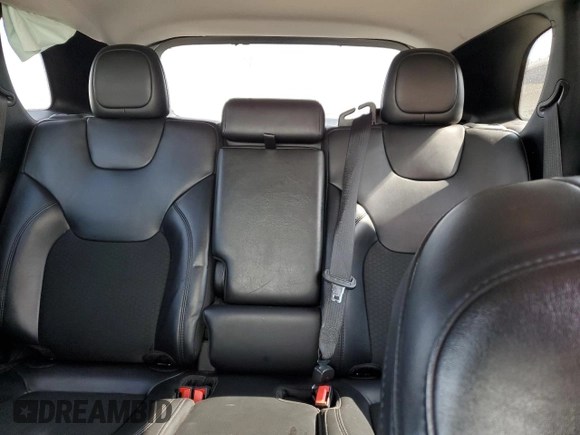 2021 Jeep Cherokee Altitude with VIN 1C4PJMLB0MD118743, listed as a Copart auction lot 52764535 with 139,383 mi miles and Salvage title. Bid and sale history available at DreamBid. Image 10.