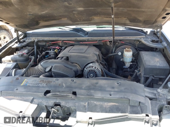 2007 Chevrolet Tahoe LS with VIN 1GNFC13C47J406467, listed as a IAAI auction lot 42081860 with 275,814 mi miles and . Bid and sale history available at DreamBid. Image 10.