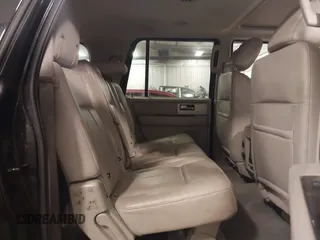 2013 Ford Expedition Max Limited z VIN 1FMJK2A54DEF56319, wystawiony jako IAAI lot #41202424 z przebiegiem 200 200 mil mil oraz . Historia ofert i sprzedaży dostępna na DreamBid. Obrazek 8.