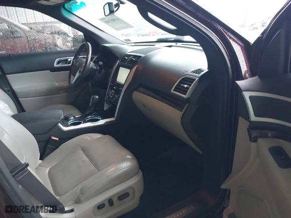 2011 Ford Explorer Limited with VIN 1FMHK8F84BGA30603, listed as a IAAI auction lot 41985168 with 290,035 mi miles. Bid and sale history available at carsss.com. Image 5.