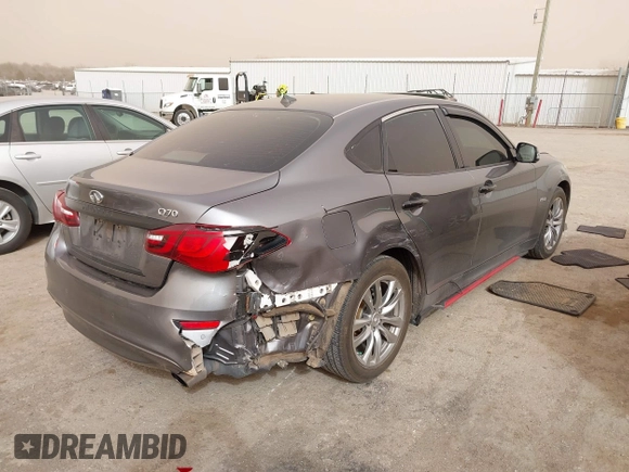 2015 Infiniti M35h Hybrid with VIN JN1EY1AP2FM510029, listed as a IAAI auction lot 41795913 with 152,475 mi miles. Bid and sale history available at carsss.com. Image 4.