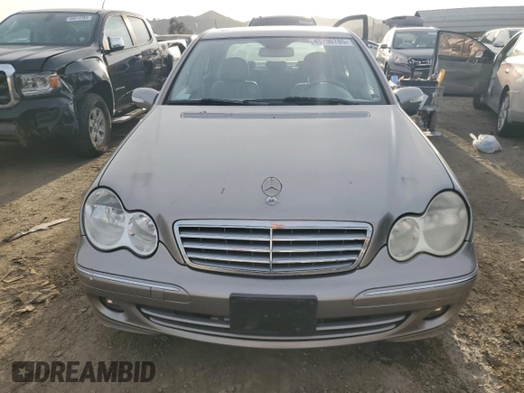 2006 Mercedes-Benz C 280 Luxury with VIN WDBRF92H56F793197, listed as a Copart auction lot 45790785 with 130,791 mi miles and Clean Title. Bid and sale history available at DreamBid. Image 5.
