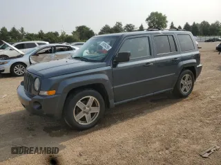 2008 Jeep Patriot Sport z VIN 1J8FT28W18D520047, wystawiony jako Copart lot #59384295 z przebiegiem 176 770 mil mil oraz Szkoda całkowita • Salvage title. Historia ofert i sprzedaży dostępna na DreamBid. Obrazek 1.