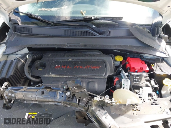 2021 Jeep Compass Latitude z VIN 3C4NJDBB8MT555358, wystawiony jako IAAI lot #42262036 z przebiegiem 67 917 mil mil oraz . Historia ofert i sprzedaży dostępna na DreamBid. Obrazek 10.