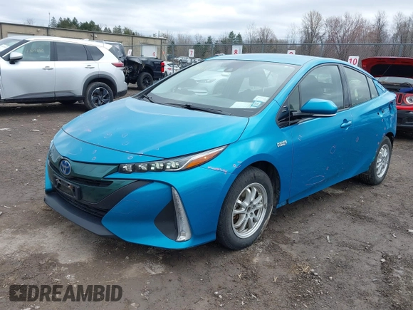 2017 Toyota Prius Plus z VIN JTDKARFP0H3016014, wystawiony jako IAAI lot #41797703 z przebiegiem 80 657 mil mil oraz . Historia ofert i sprzedaży dostępna na DreamBid. Obrazek 18.