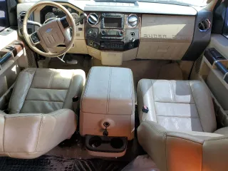 2008 Ford Super Duty F-350 DRW XL with VIN 1FTWW33R58EB33243, listed as a Copart auction lot 71437074 with 171,343 mi miles and Salvage Title. Bid and sale history available at carsss.com. Image 8.