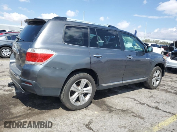 2013 Toyota Highlander Limited with VIN 5TDYK3EH5DS122904, listed as a Copart auction lot 55686225 with 221,905 mi miles and Salvage title. Bid and sale history available at DreamBid. Image 3.