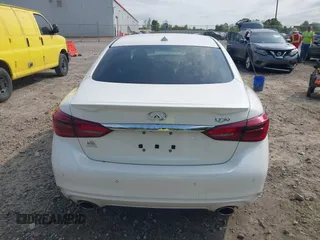 2021 Infiniti Q50 Luxe z VIN JN1EV7BP7MM700965, wystawiony jako IAAI lot #41998024 z przebiegiem 44 897 mil mil oraz . Historia ofert i sprzedaży dostępna na DreamBid. Obrazek 17.