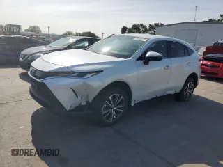 2023 Toyota Venza LE z VIN JTEAAAAHXPJ129570, wystawiony jako Copart lot #55080125 z przebiegiem 17 625 mil mil oraz Szkoda całkowita • Salvage title. Historia ofert i sprzedaży dostępna na DreamBid. Obrazek 1.