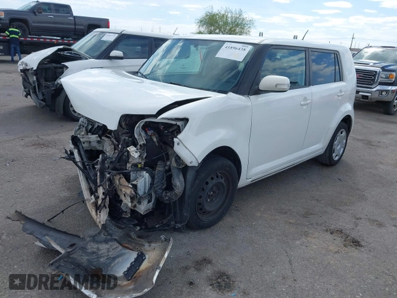 2008 Scion xB with VIN JTLKE50E281034521, listed as a IAAI auction lot 41896438 with 136,605 mi miles. Bid and sale history available at carsss.com. Image 18.