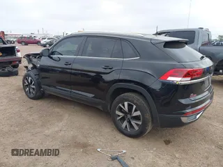 2023 Volkswagen Atlas SE z VIN 1V2DC2CA3PC208888, wystawiony jako IAAI lot #41926114 z przebiegiem 36 645 mil mil oraz . Historia ofert i sprzedaży dostępna na DreamBid. Obrazek 3.