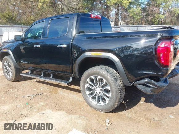 2023 GMC Canyon 4WD Denali with VIN 1GTP6FEK9P1146606, listed as a IAAI auction lot 41330983 with 18,907 mi miles and . Bid and sale history available at DreamBid. Image 3.