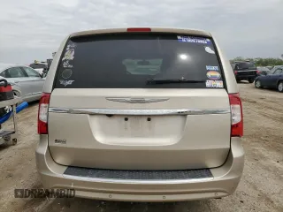 2014 Chrysler Town & Country Touring-L with VIN 2C4RC1CG3ER232148, listed as a Copart auction lot 53854975 with 124,024 mi miles and Clean Title. Bid and sale history available at carsss.com. Image 6.