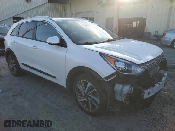 2019 Kia Niro Touring with VIN KNDCE3LC3K5303186, listed as a Copart auction lot 83023374 with 0 mi miles and Salvage Title. Bid and sale history available at carsss.com. Image 4.