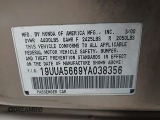 2000 Acura TL with VIN 19UUA5669YA038356, listed as a IAAI auction lot 42118632 with 85,577 mi miles. Bid and sale history available at carsss.com. Image 9.