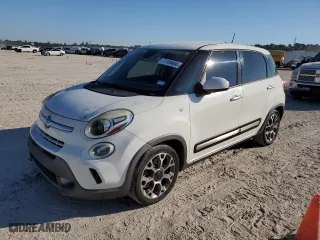 2014 FIAT 500L Trekking with VIN ZFBCFADH9EZ018472, listed as a Copart auction lot 77189464 with 155,396 mi miles and Clean Title. Bid and sale history available at carsss.com. Image 1.