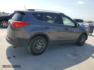 2015 Toyota RAV4 LE with VIN JTMBFREV7FD138393, listed as a Copart auction lot 52249055 with 84,727 mi miles and Salvage Title. Bid and sale history available at carsss.com. Image 3.