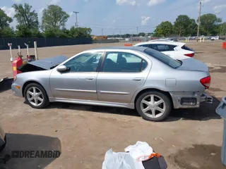 2002 Infiniti I35 Luxury with VIN JNKDA31A12T013489, listed as a IAAI auction lot 40095965 with 0 mi miles. Bid and sale history available at carsss.com. Image 14.