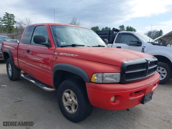 2001 Dodge Ram 1500 with VIN 3B7HF13Z41G184843, listed as a IAAI auction lot 42077306 with 221,379 mi miles. Bid and sale history available at carsss.com. Image 1.