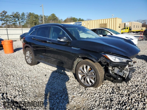 2022 Infiniti QX50 LUXE with VIN 3PCAJ5BA9NF122319, listed as a Copart auction lot 86087084 with 37,553 mi miles and Salvage Title. Bid and sale history available at carsss.com. Image 4.