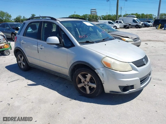 2007 Suzuki SX4 with VIN JS2YB413675109174, listed as a IAAI auction lot 41832199 with 204,362 mi miles. Bid and sale history available at carsss.com. Image 1.