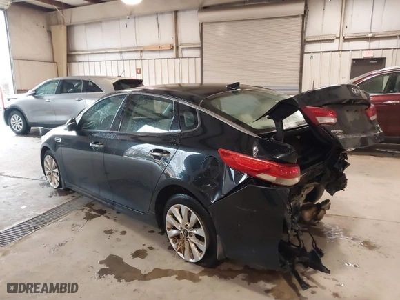 2018 Kia Optima EX with VIN 5XXGU4L30JG182878, listed as a IAAI auction lot 41733244 with 134,642 mi miles. Bid and sale history available at carsss.com. Image 3.