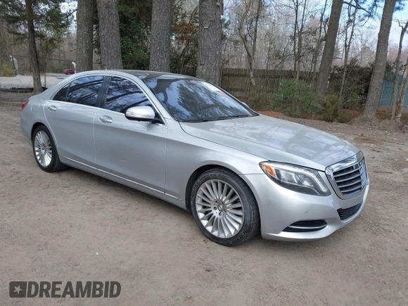 2015 Mercedes-Benz S-Class S 550 with VIN WDDUG8CBXFA151686, listed as a IAAI auction lot 41770180 with 132,516 mi miles. Bid and sale history available at carsss.com. Image 1.
