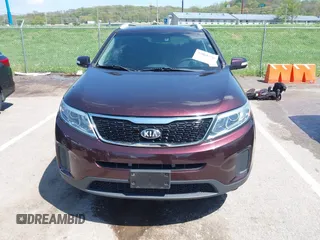 2015 Kia Sorento LX with VIN 5XYKTDA70FG604220, listed as a IAAI auction lot 42060598 with 128,180 mi miles and . Bid and sale history available at DreamBid. Image 12.