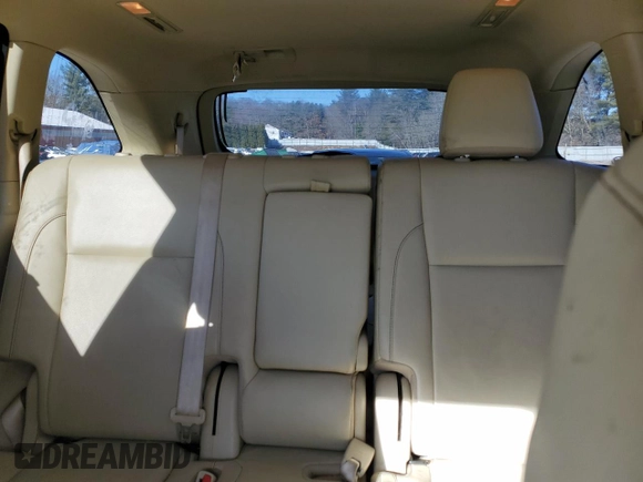2017 Toyota Highlander XLE with VIN 5TDJZRFH2HS472351, listed as a Copart auction lot 87500745 with 82,955 mi miles and Salvage title. Bid and sale history available at DreamBid. Image 10.