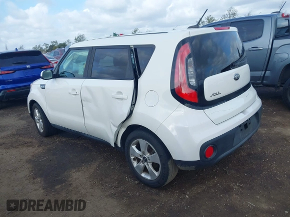2018 Kia Soul with VIN KNDJN2A26J7606235, listed as a IAAI auction lot 41924175 with 123,837 mi miles and . Bid and sale history available at DreamBid. Image 3.