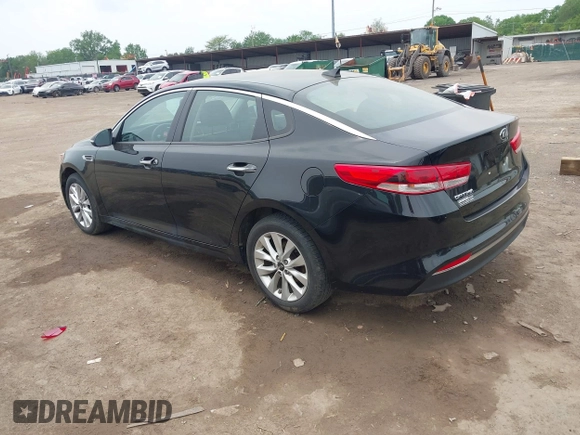 2017 Kia Optima LX z VIN 5XXGT4L36HG145802, wystawiony jako IAAI lot #42280279 z przebiegiem 74 512 mil mil oraz . Historia ofert i sprzedaży dostępna na DreamBid. Obrazek 3.