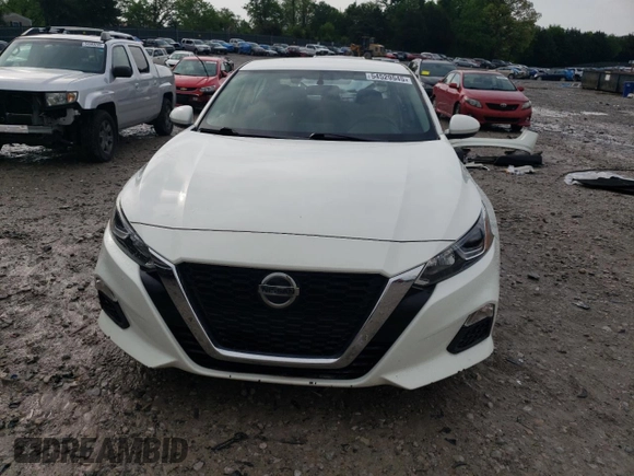 2019 Nissan Altima S with VIN 1N4BL4BV2KC252145, listed as a Copart auction lot 54529545 with 88,614 mi miles and Salvage Title. Bid and sale history available at DreamBid. Image 5.