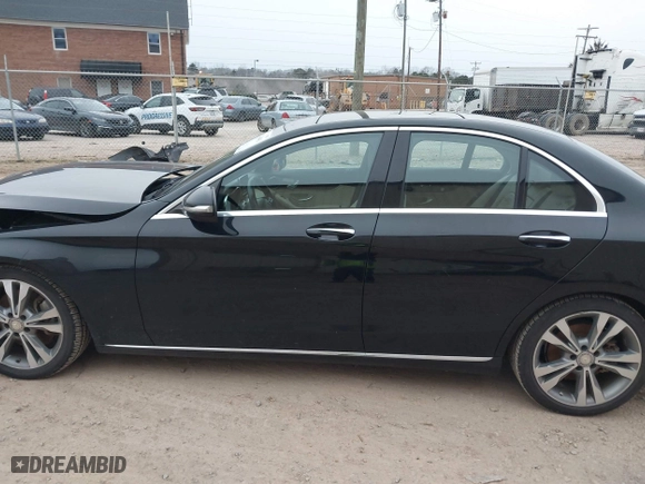 2015 Mercedes-Benz C-Class C 300 with VIN 55SWF4JB0FU080456, listed as a IAAI auction lot 41264441 with 139,584 mi miles. Bid and sale history available at carsss.com. Image 14.