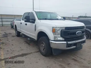 2020 Ford Super Duty F-250 SRW XL with VIN 1FT7W2B66LEE74858, listed as a IAAI auction lot 41453320 with 152,935 mi miles. Bid and sale history available at carsss.com. Image 1.
