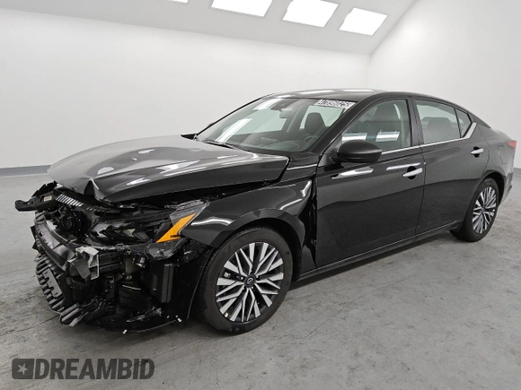 2025 Nissan Altima SV with VIN 1N4BL4DV1SN344851, listed as a Copart auction lot 47896025 with 3,773 mi miles and Clean Title. Bid and sale history available at carsss.com. Image 1.
