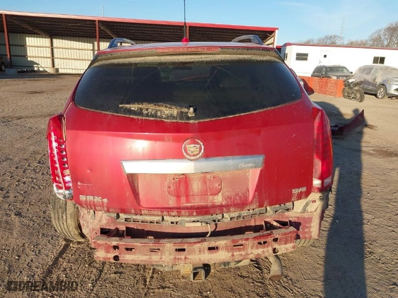 2014 Cadillac SRX Performance Collection with VIN 3GYFNFE39ES560563, listed as a IAAI auction lot 41514843 with NaN miles. Bid and sale history available at carsss.com. Image 17.