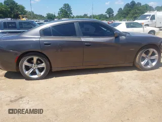 2017 Dodge Charger R/T z VIN 2C3CDXCT7HH510227, wystawiony jako IAAI lot #42304472 z przebiegiem 196 490 mil mil oraz . Historia ofert i sprzedaży dostępna na DreamBid. Obrazek 14.