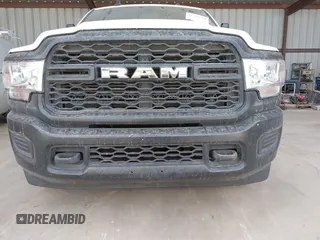 2022 Ram 2500 Tradesman with VIN 3C6UR4HJ8NG200503, listed as a IAAI auction lot 41726564 with 157,884 mi miles and . Bid and sale history available at DreamBid. Image 6.