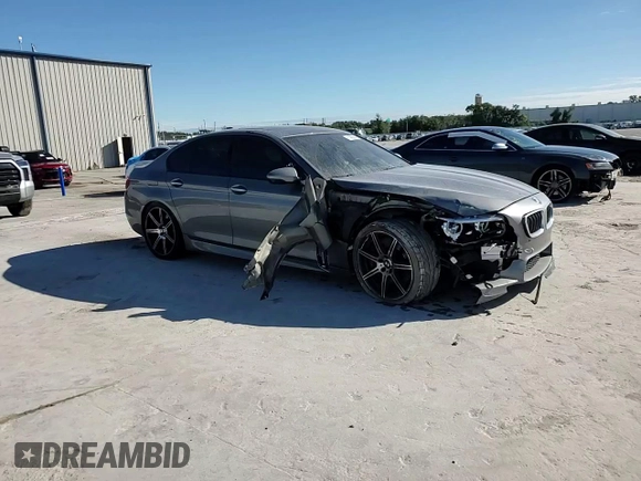 2014 BMW M5 with VIN WBSFV9C52ED097797, listed as a Copart auction lot 81085504 with 83,990 mi miles and Salvage Title. Bid and sale history available at carsss.com. Image 11.