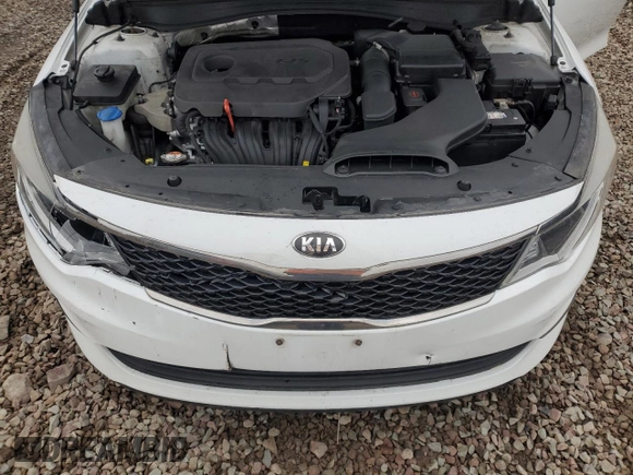 2016 Kia Optima LX with VIN 5XXGT4L3XGG009395, listed as a Copart auction lot 52696615 with 115,780 mi miles and Salvage title. Bid and sale history available at DreamBid. Image 11.