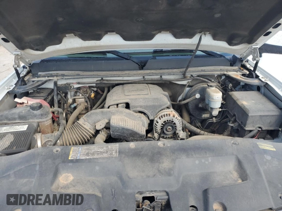 2008 GMC Sierra Denali z VIN 2GTEK638X81298237, wystawiony jako Copart lot #49724185 z przebiegiem 195 630 mil mil oraz Szkoda całkowita • Salvage title. Historia ofert i sprzedaży dostępna na DreamBid. Obrazek 12.