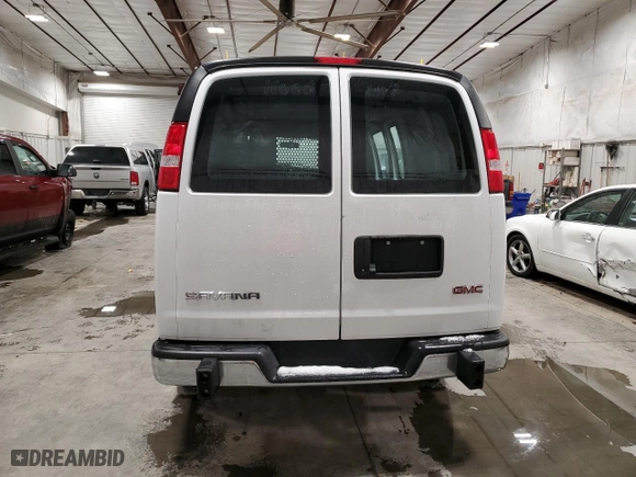 2023 GMC Savana Cargo Van with VIN 1GTW7AFP6P1138386, listed as a Copart auction lot 86204364 with 10,493 mi miles and Clean Title. Bid and sale history available at carsss.com. Image 6.
