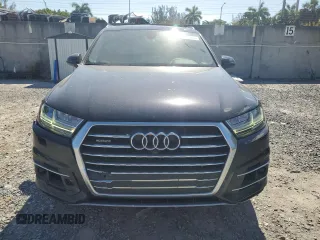 2017 Audi Q7 Premium Plus with VIN WA1LAAF74HD031710, listed as a Copart auction lot 52787805 with 57,298 mi miles and Salvage Title. Bid and sale history available at DreamBid. Image 5.