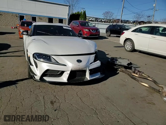 2021 Toyota Supra 3.0 с VIN WZ1DB0C02MW042827, выставлен на аукционе Copart как лот 81323404 с пробегом 35 466 миль миль и Списание • Salvage title. История ставок и продаж доступна на DreamBid. Изображение 10.