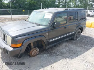 2006 Jeep Commander Limited z VIN 1J8HG58N56C337985, wystawiony jako IAAI lot #42408535 z przebiegiem 143 213 mil mil oraz . Historia ofert i sprzedaży dostępna na DreamBid. Obrazek 6.